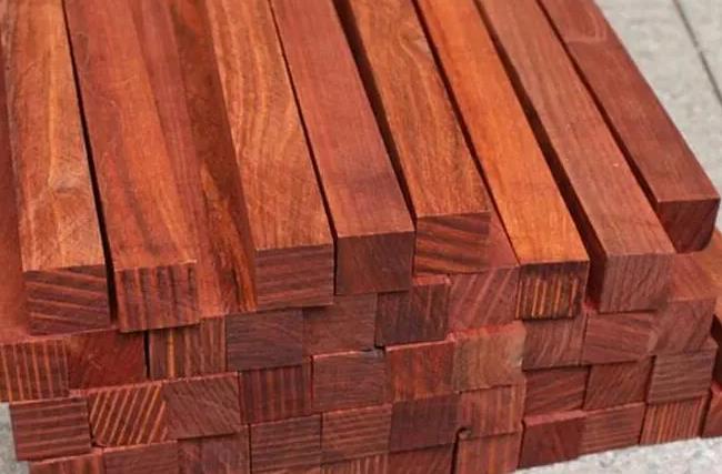紅松木怎么樣，紅松木在建筑中有哪些應用