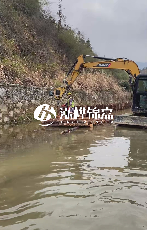 河道松木樁一天用多少根-松木樁能處理多厚的淤泥？