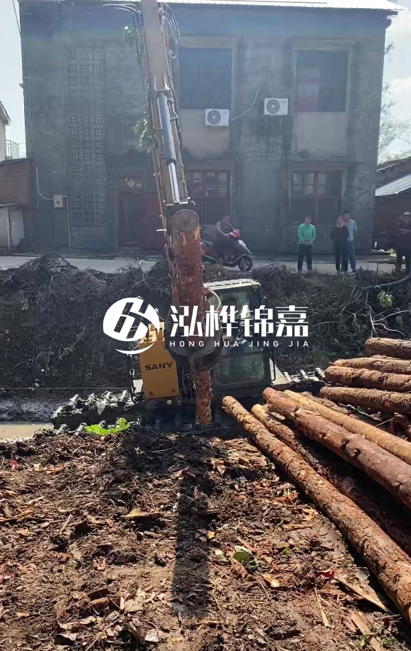 南昌河道清淤專(zhuān)業(yè)施工-履帶式挖機清理河道更方便嗎？