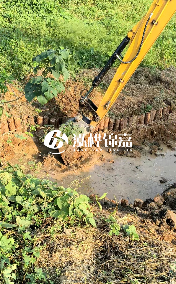 德州河道清淤專(zhuān)業(yè)施工-打完松木樁后為何需要立即清理淤泥？
