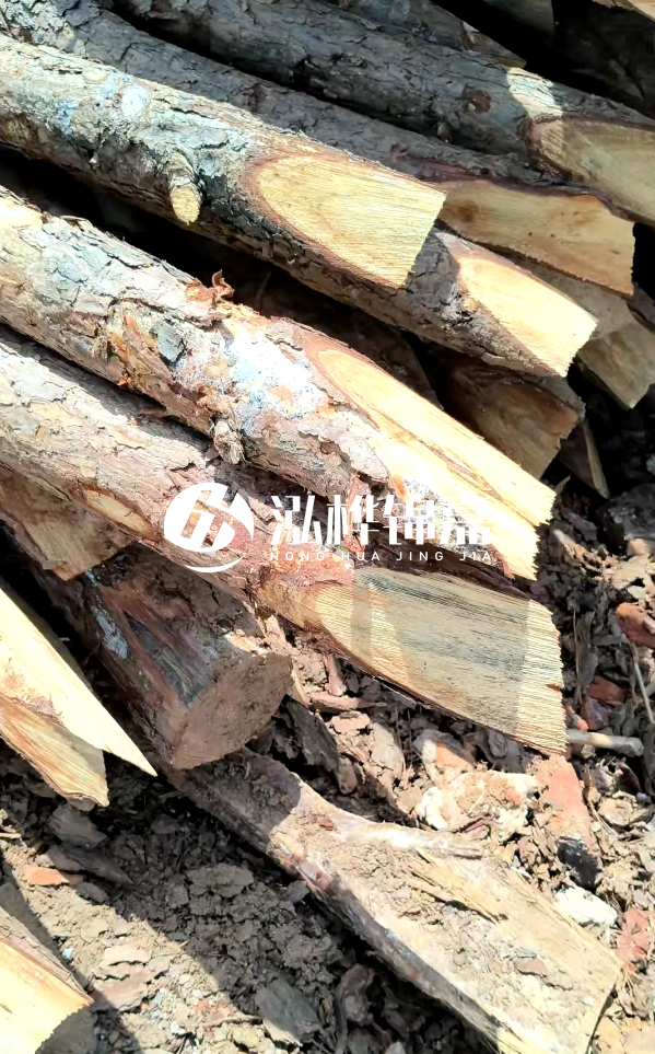 黃岡挖機打木樁專(zhuān)業(yè)施工-護坡木樁多少錢(qián)一根？