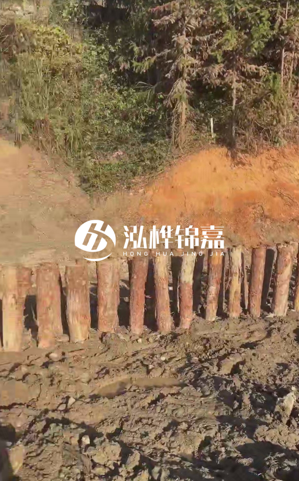 4米松木樁的安裝深度如何確定？科學(xué)計算，確保承載力最大化！