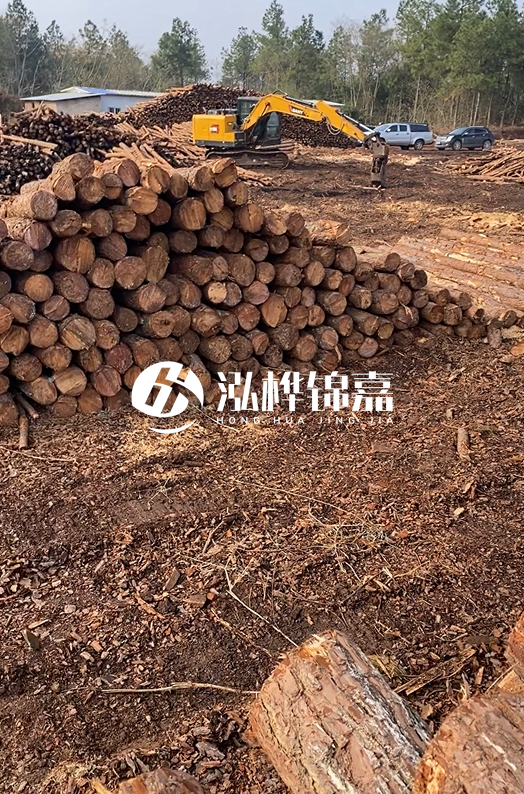 松木樁是砍下來(lái)直接送到工地嗎？發(fā)貨前需要做哪些預處理？