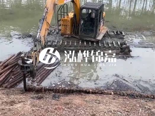 河道木材松木樁怎么選？河道工程用什么規格松木樁？